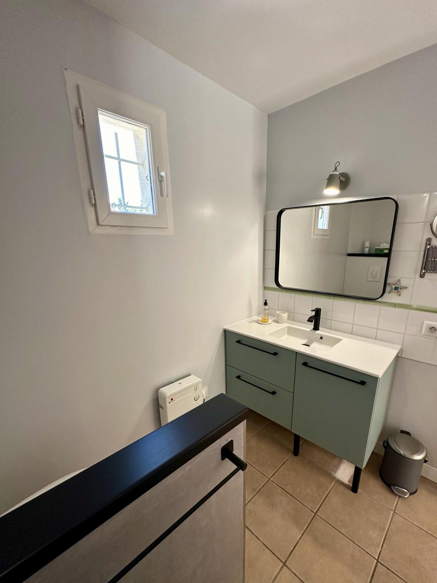 Pierres-Blanches Hotel Venasque Room photo